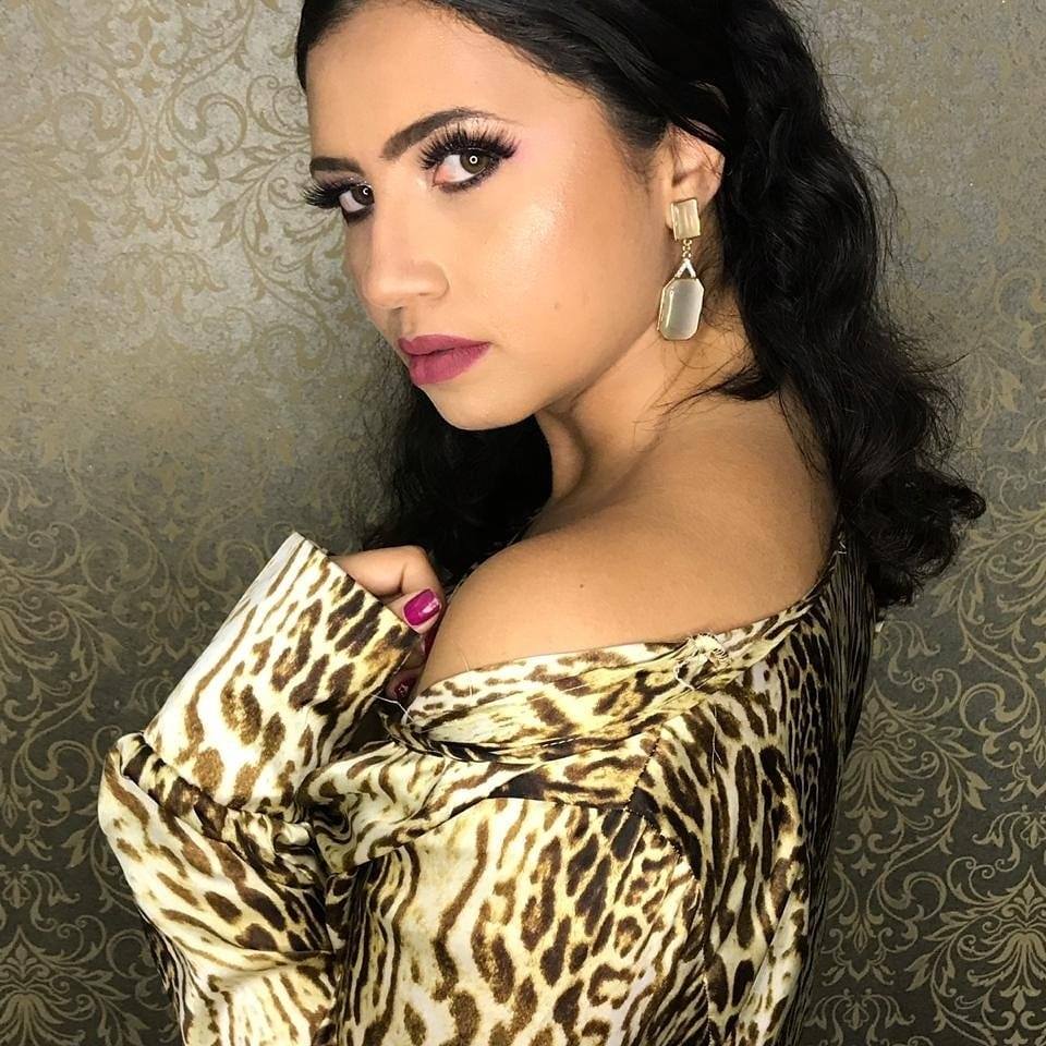 Hellen Ferrari